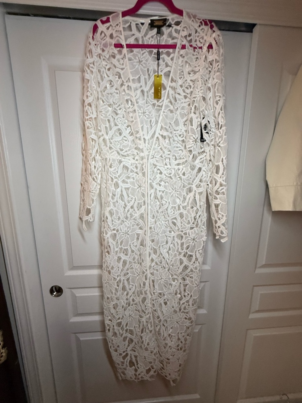 Alexia Admor White Crochet Long Sleeve Maxi Dress